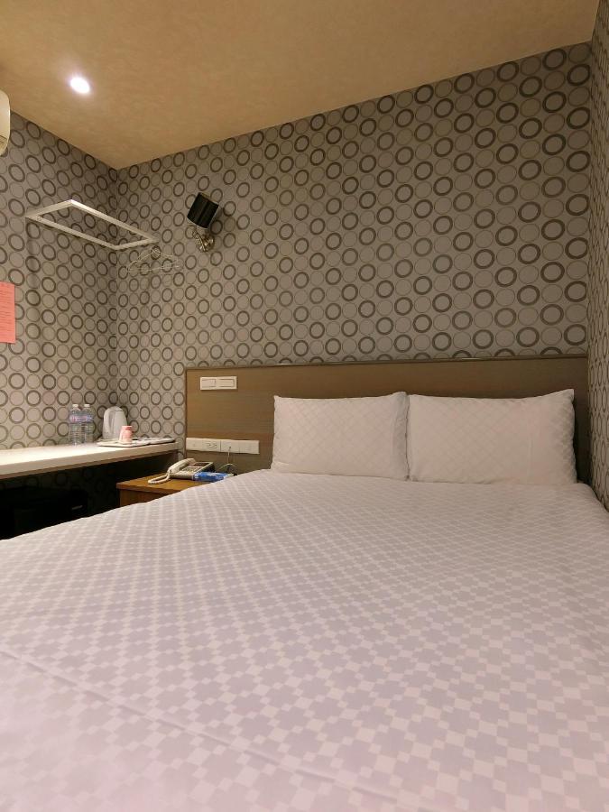 Taiwan Seven Days Boutique Hotel Тайбэй Экстерьер фото