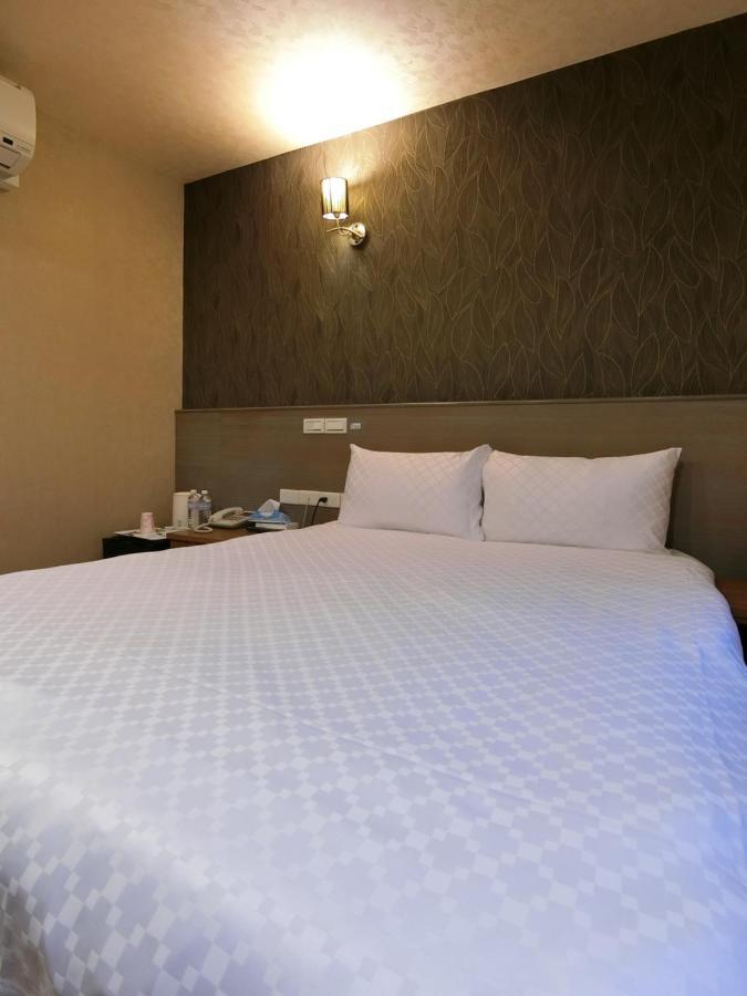 Taiwan Seven Days Boutique Hotel Тайбэй Экстерьер фото