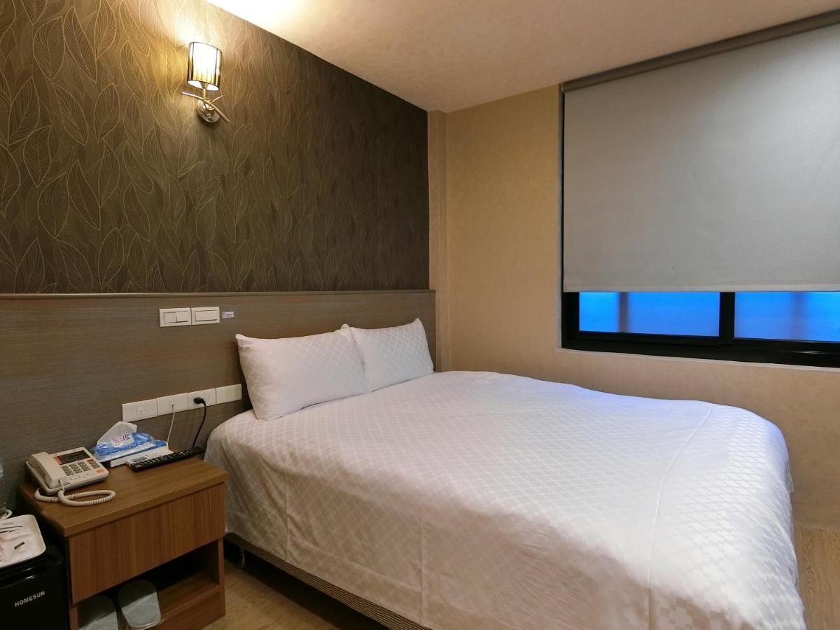 Taiwan Seven Days Boutique Hotel Тайбэй Экстерьер фото