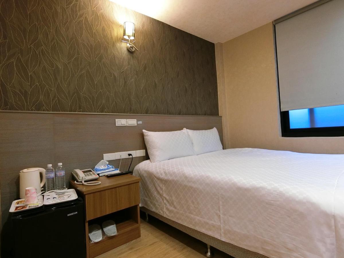 Taiwan Seven Days Boutique Hotel Тайбэй Экстерьер фото